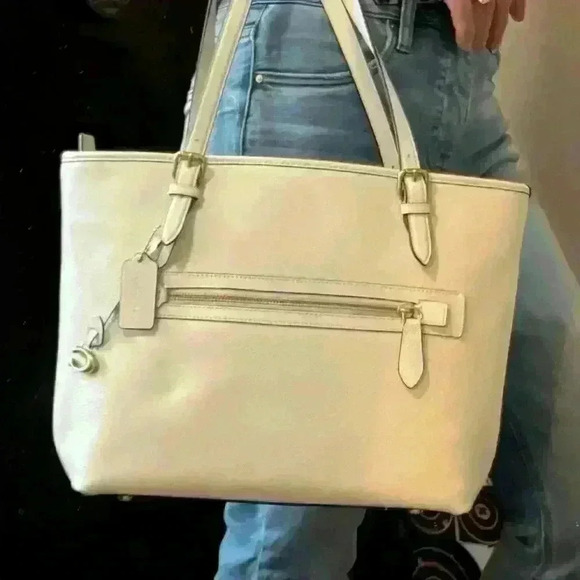 Coach Taylor Leather Gold Tone Tote Bag & Dusty - Picture 4 of 12